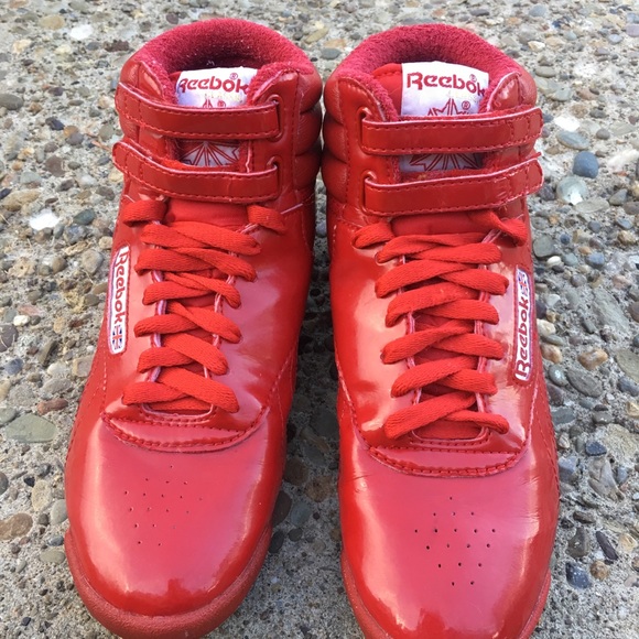 red reebok high tops womens